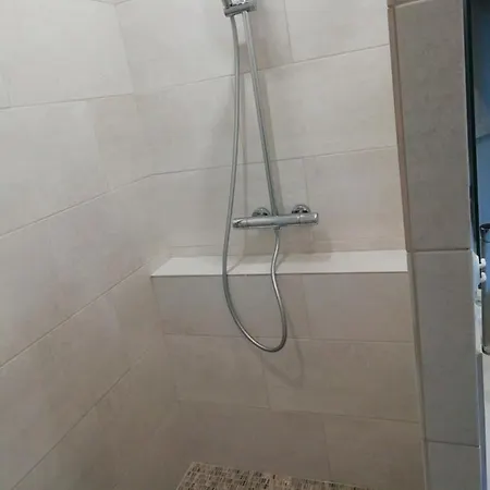 La Porte Du Bosq ,chambre D'hote Pres De Deauville Surville (Calvados)