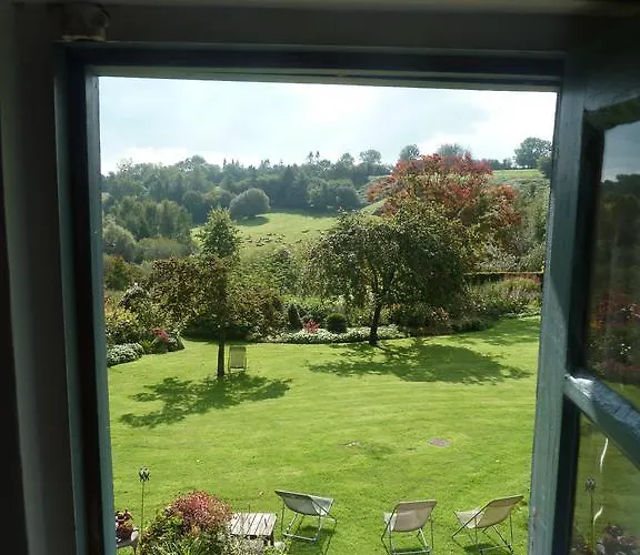 La Porte Du Bosq ,chambre D'hote Pres De Deauville Surville (Calvados)