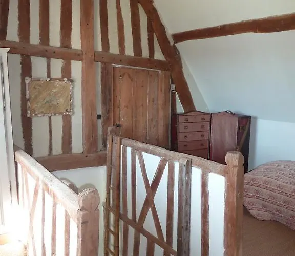 La Porte Du Bosq ,chambre D'hote Pres De Deauville Frühstückspension