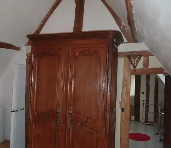 La Porte Du Bosq ,chambre D'hote Pres De Deauville Bed & Breakfast Surville (Calvados)